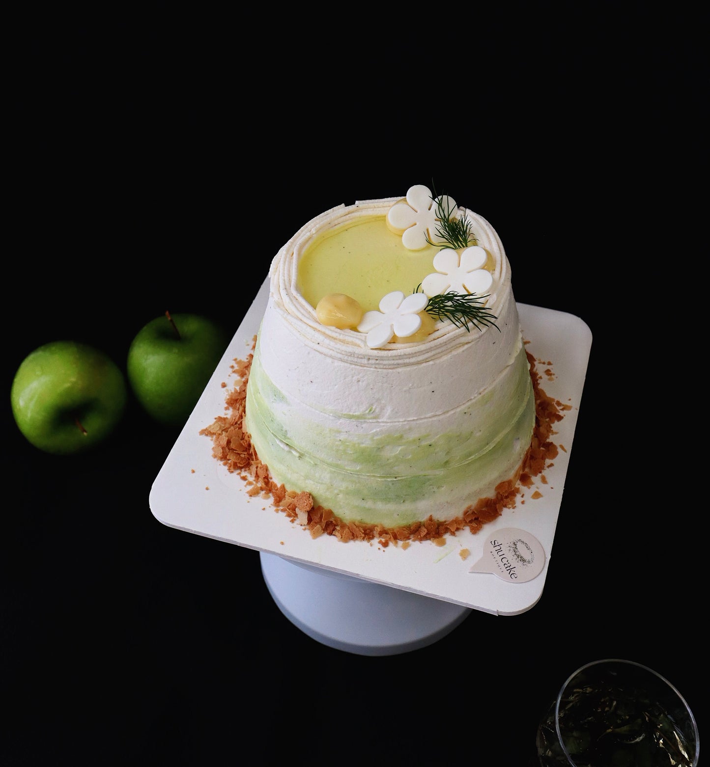 
                  
                    Anji - Green Apple and White Tea
                  
                