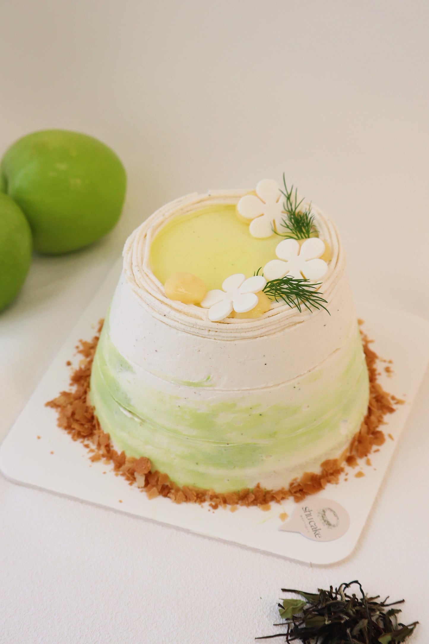 
                  
                    Anji - Green Apple and White Tea
                  
                