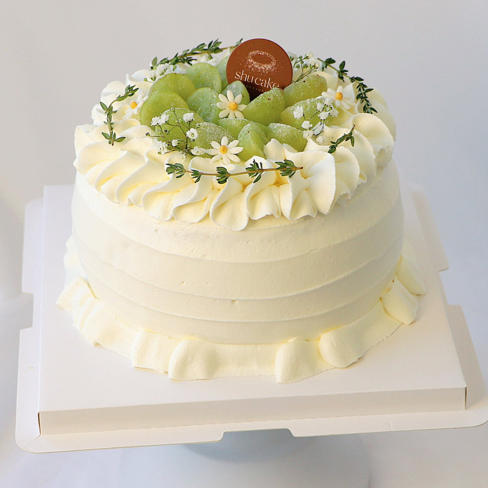Greek Light Yogurt Cake — Jasmine Grapes